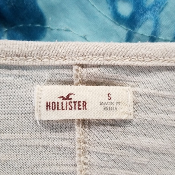 Cute tan Hollister tunic - Picture 3 of 4